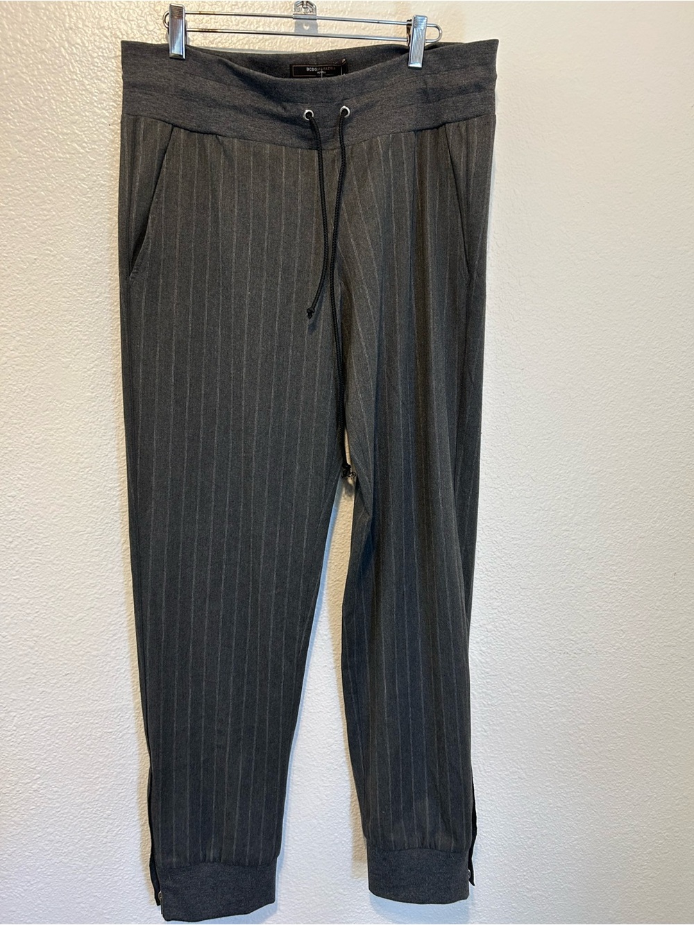 BCBGMaxAzria Women's Grey knit Pinstripe Drawstring Joggers